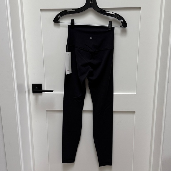 NWT Lululemon Align HR Pant 28” - Picture 4 of 5